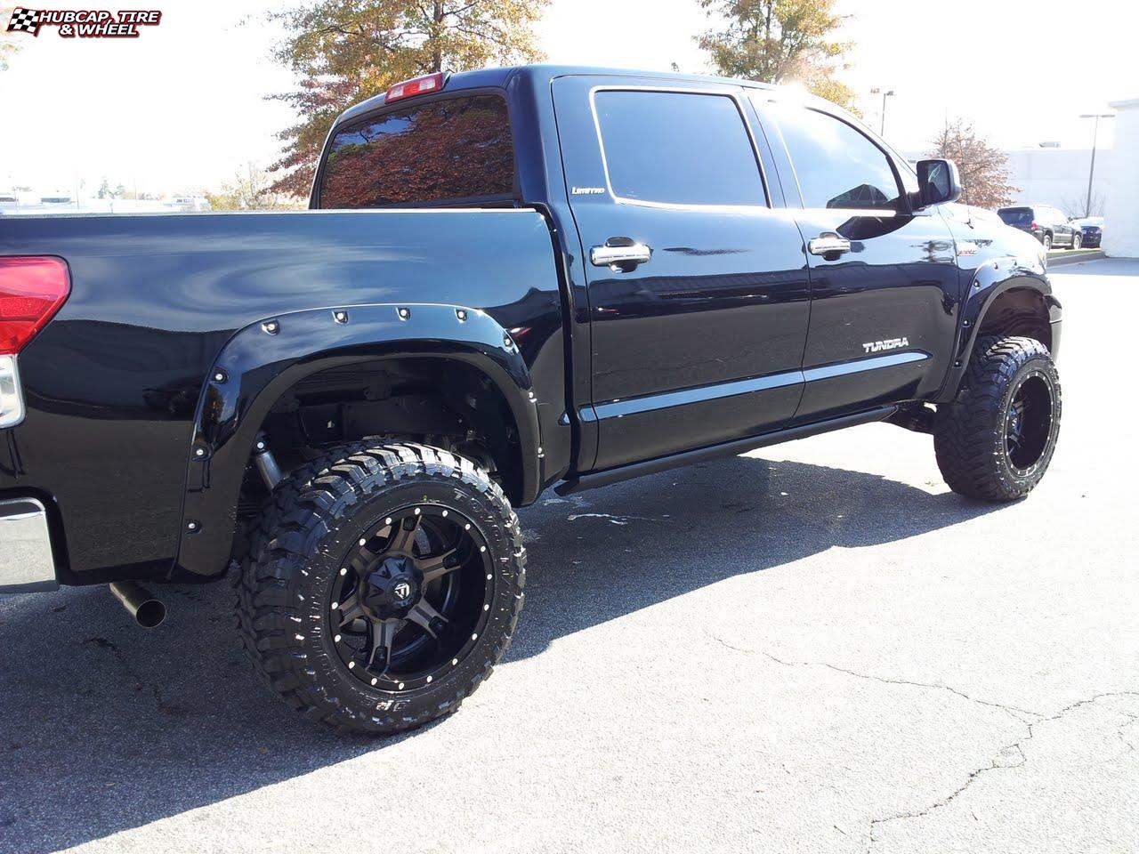 vehicle gallery/toyota tundra fuel driller d257 20X12  Black & Machined with Dark Tint wheels and rims